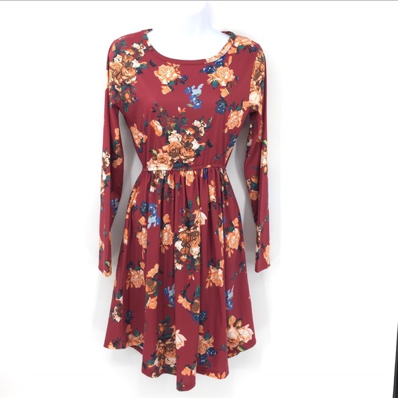 unbranded Dresses & Skirts - Burgundy Floral Knee Length Pleated Dress Size S